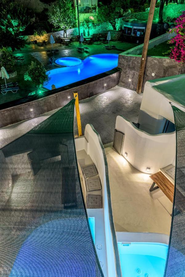 Anila Suites Fira  Exterior photo