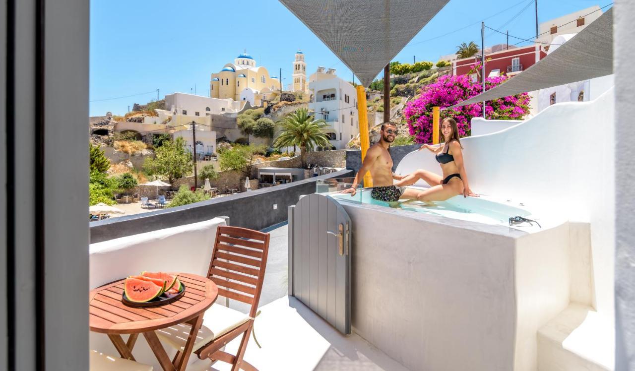 Anila Suites Fira  Exterior photo