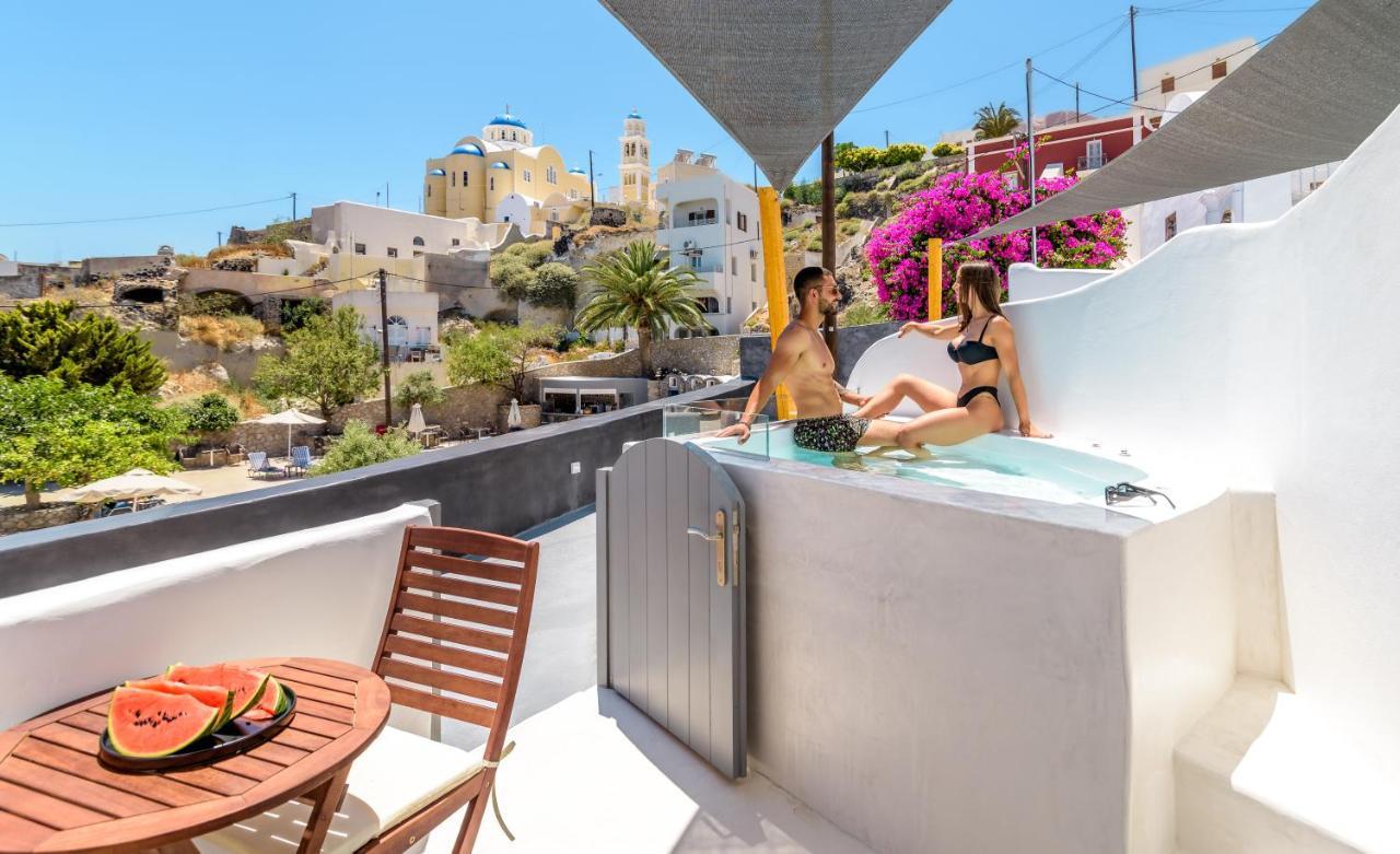 Anila Suites Fira  Exterior photo